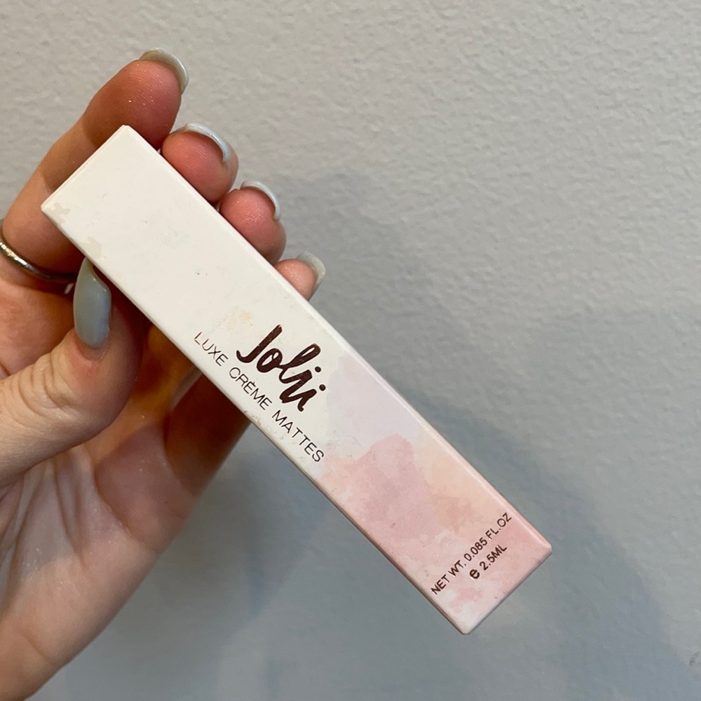 Jolii - NWT Luxe Creme Mattes Born in NYC